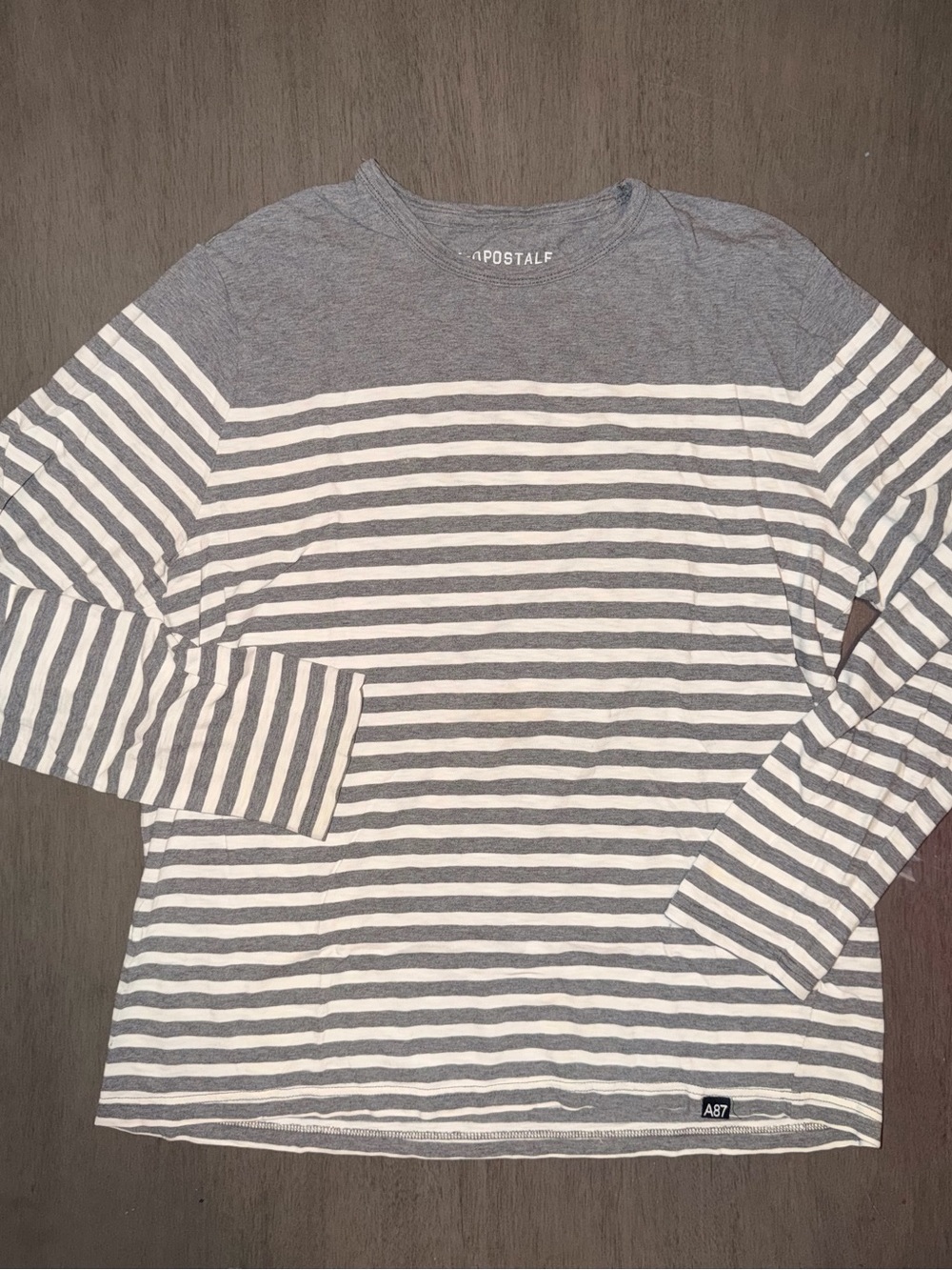 Aeropostale Men’s Gray & White Striped Long Sleeve Shirt